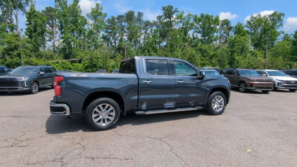 used 2022 Chevrolet Silverado 1500 Limited car, priced at $43,990