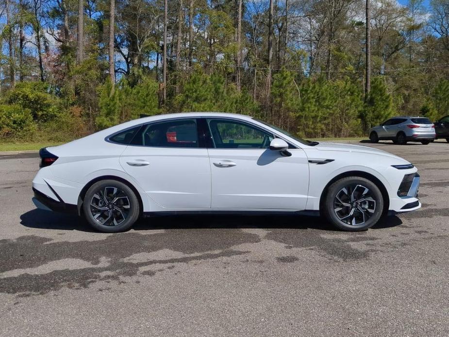 new 2024 Hyundai Sonata car, priced at $29,690