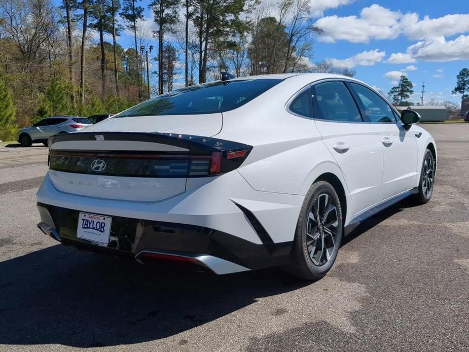 new 2024 Hyundai Sonata car, priced at $29,690