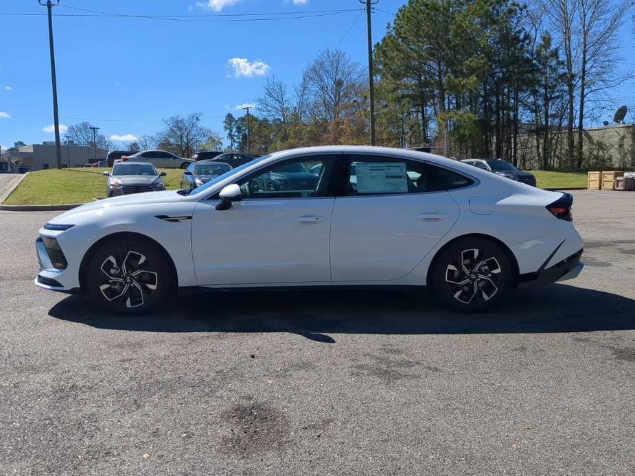 new 2024 Hyundai Sonata car, priced at $29,690