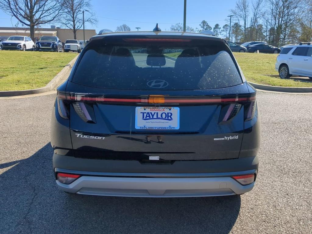new 2025 Hyundai TUCSON Hybrid car, priced at $38,280