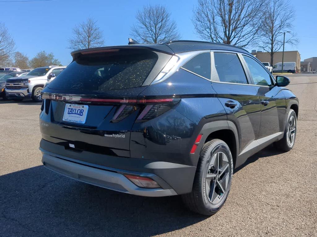 new 2025 Hyundai TUCSON Hybrid car, priced at $38,280