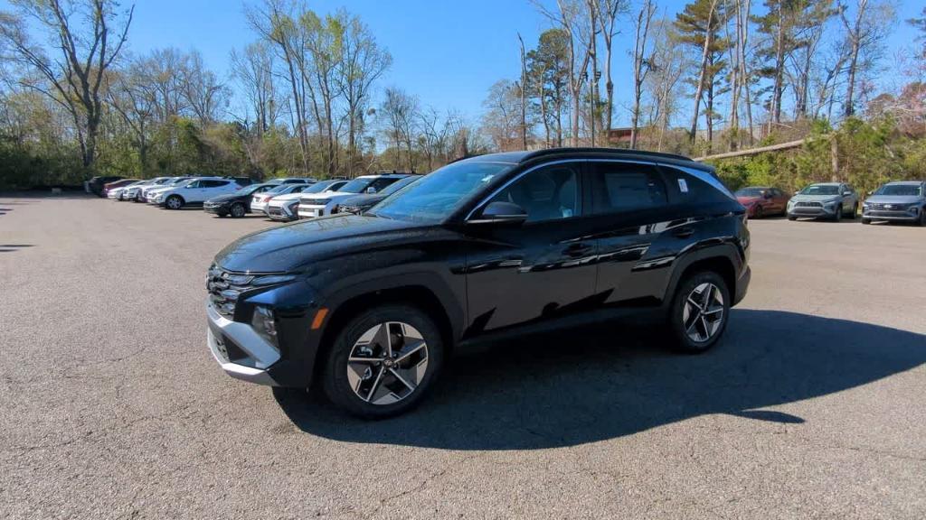 new 2025 Hyundai TUCSON Hybrid car, priced at $38,280
