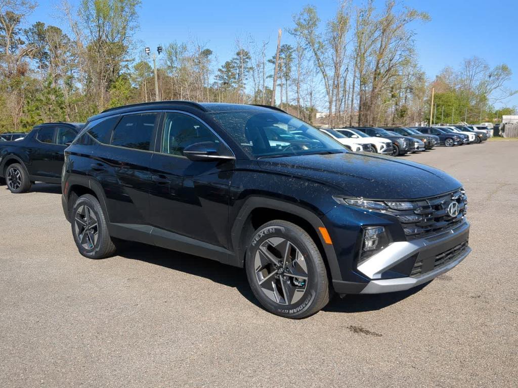 new 2025 Hyundai TUCSON Hybrid car, priced at $38,280