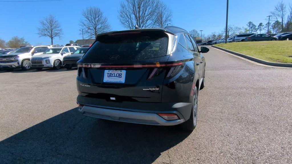new 2025 Hyundai TUCSON Hybrid car, priced at $38,280