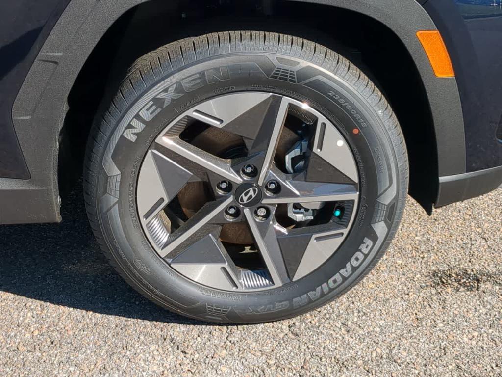 new 2025 Hyundai TUCSON Hybrid car, priced at $38,280