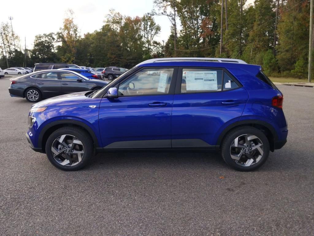 new 2025 Hyundai Venue car, priced at $23,540
