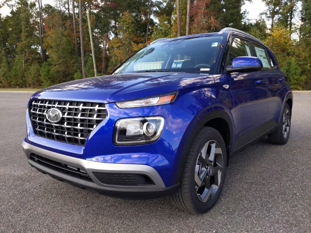 new 2025 Hyundai Venue car, priced at $23,540