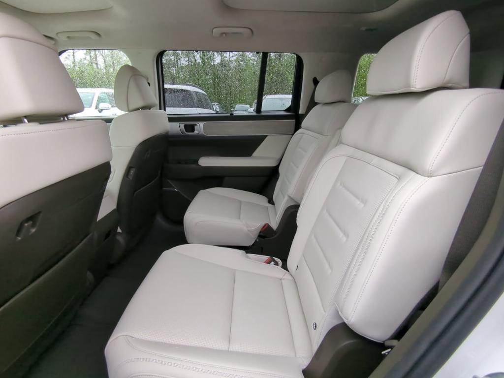 new 2025 Hyundai SANTA FE HEV car, priced at $50,614