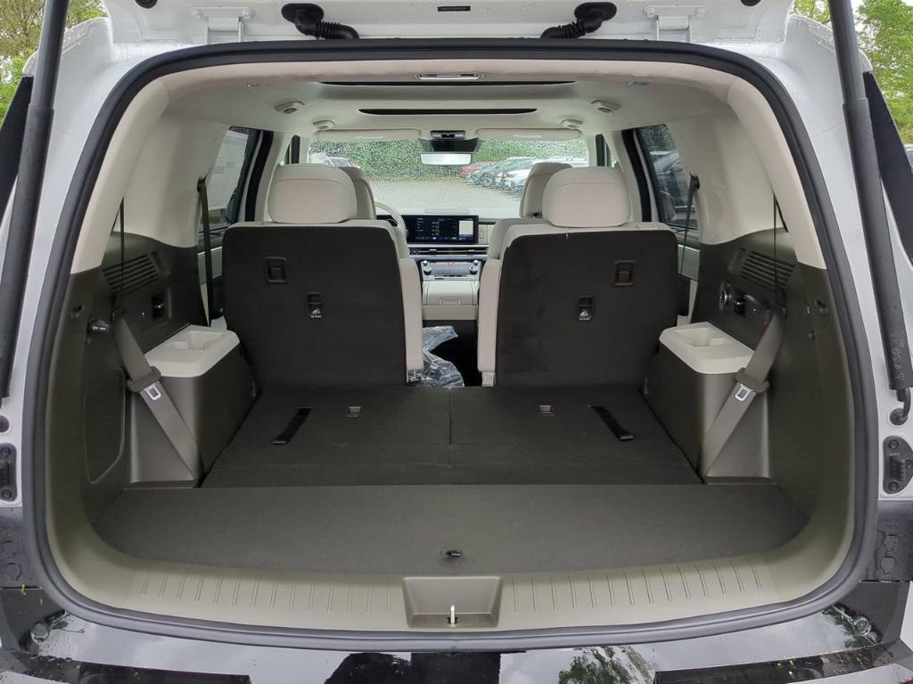 new 2025 Hyundai SANTA FE HEV car, priced at $50,614
