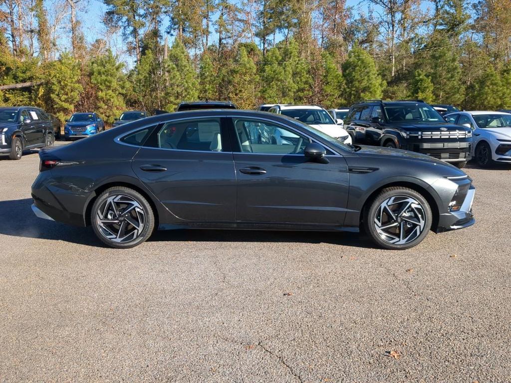 new 2026 Hyundai Sonata car, priced at $29,335