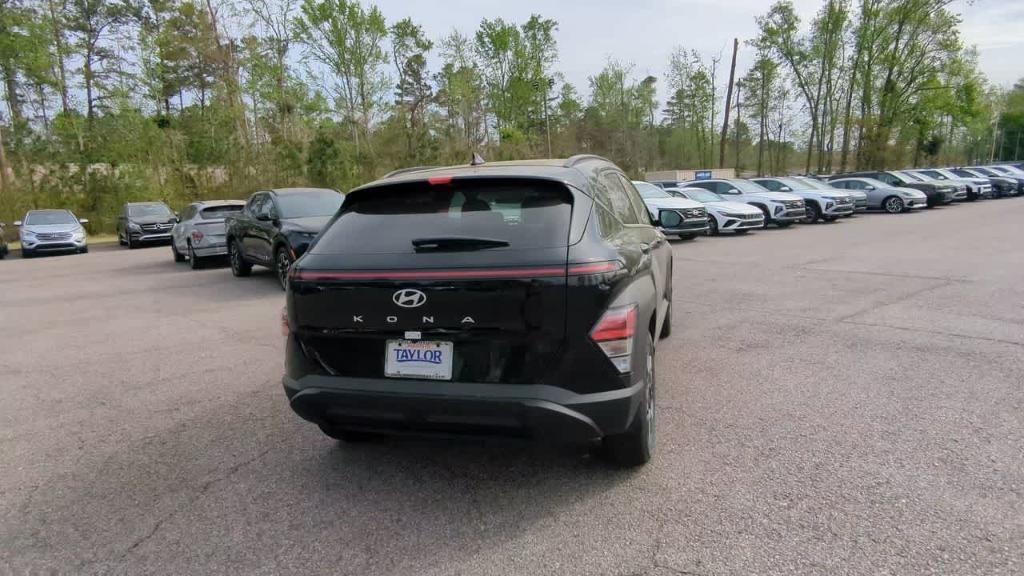 new 2025 Hyundai Kona car, priced at $28,045