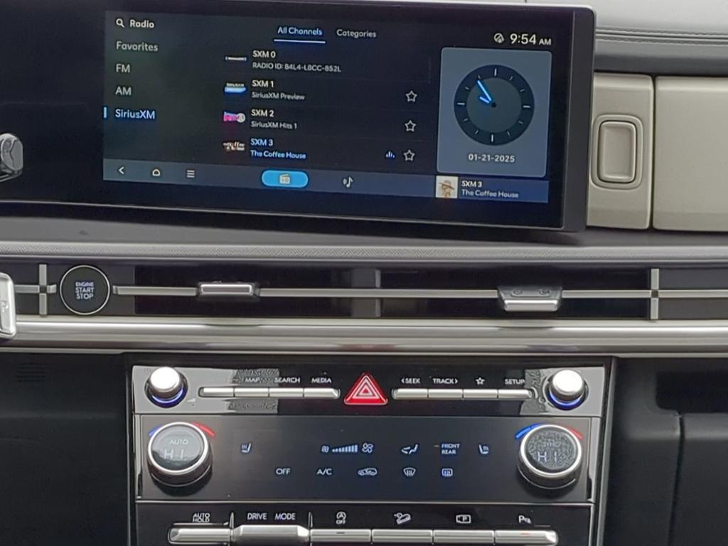new 2025 Hyundai Santa Fe car, priced at $39,184