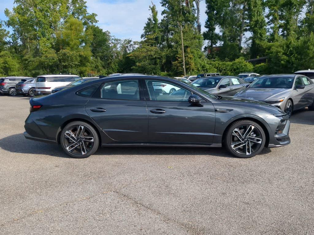 new 2025 Hyundai Sonata car, priced at $35,560