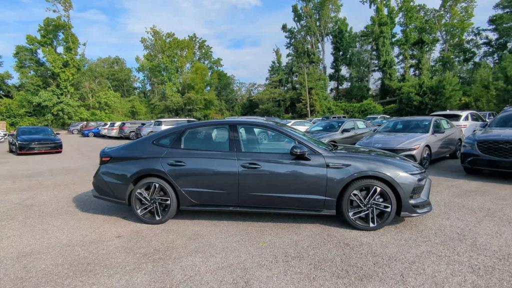 new 2025 Hyundai Sonata car, priced at $35,560