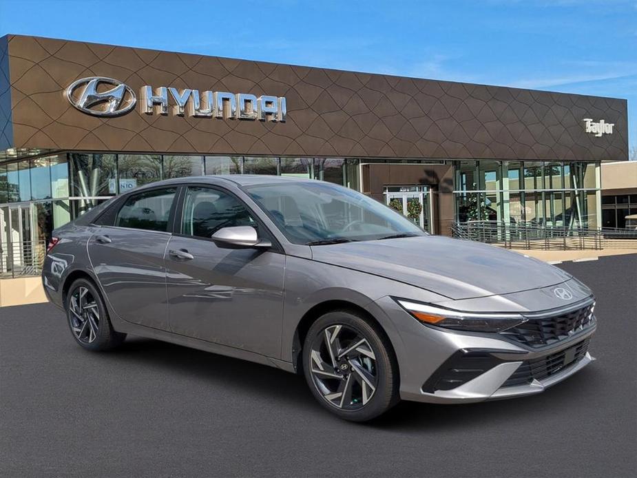 new 2024 Hyundai Elantra car, priced at $26,990