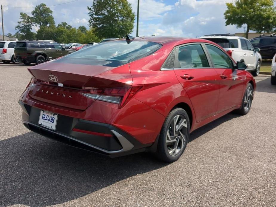 new 2024 Hyundai Elantra car, priced at $27,055