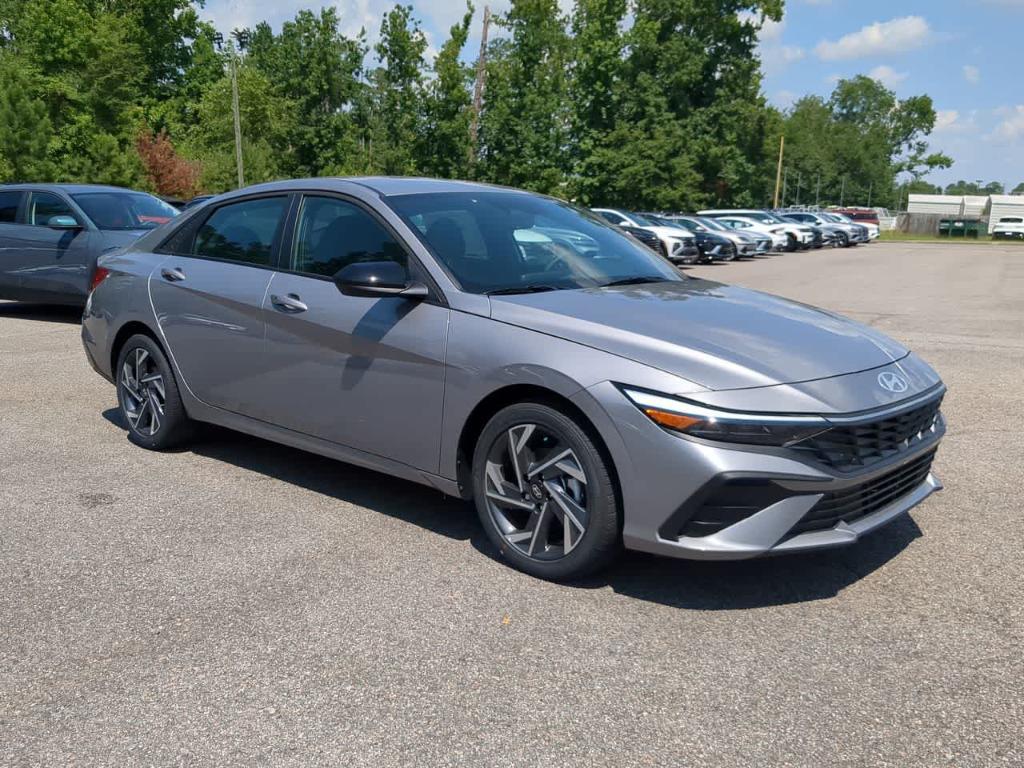 new 2025 Hyundai Elantra car, priced at $25,035