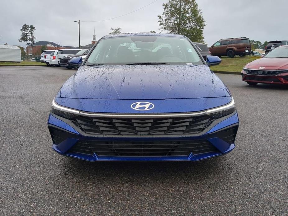 new 2024 Hyundai Elantra HEV car, priced at $27,955