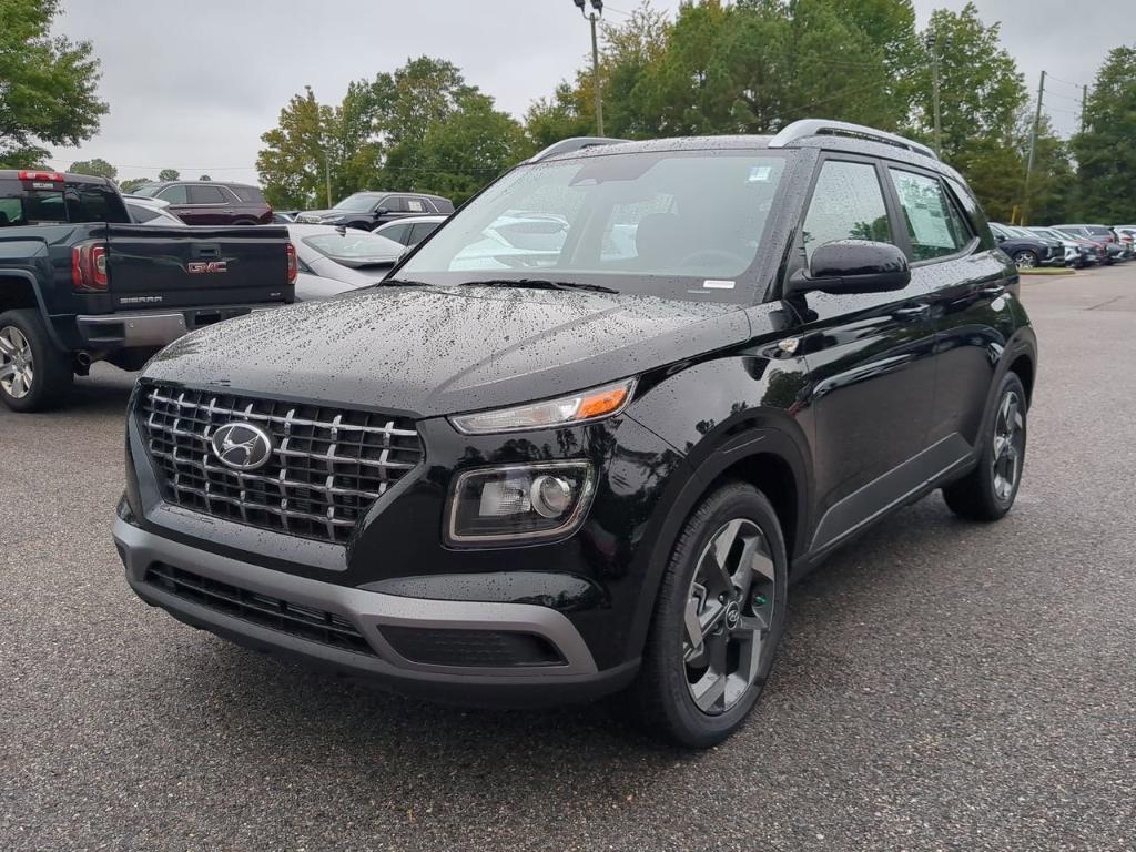 new 2025 Hyundai Venue car, priced at $24,290