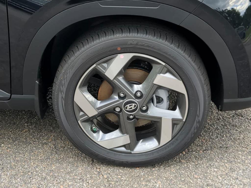 new 2025 Hyundai Venue car, priced at $23,638