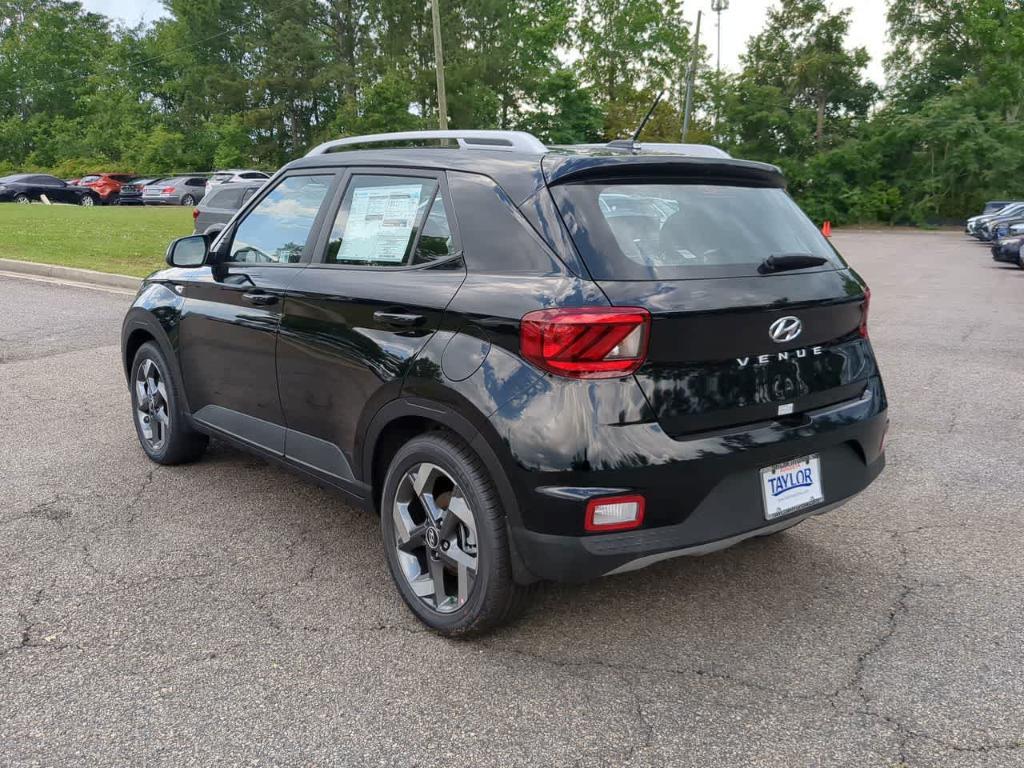 new 2025 Hyundai Venue car, priced at $23,638