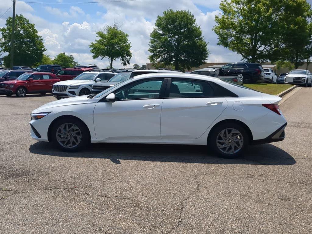 used 2024 Hyundai Elantra car, priced at $23,990
