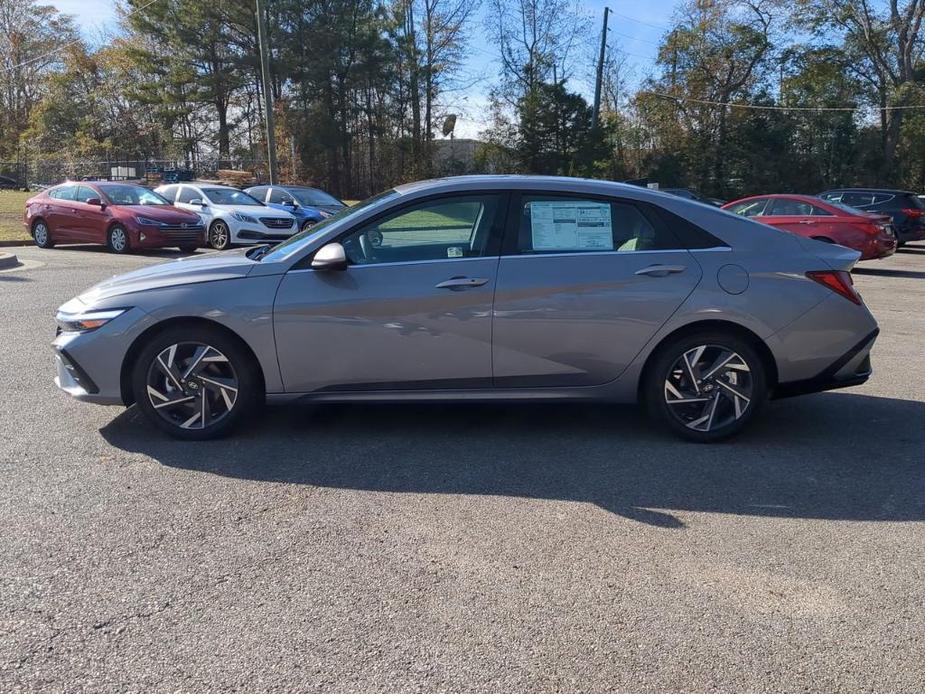 new 2024 Hyundai Elantra car, priced at $26,850