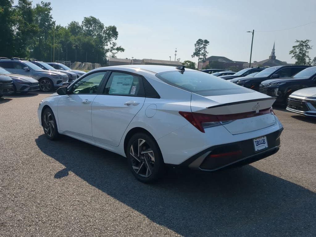 new 2025 Hyundai ELANTRA HEV car, priced at $29,755
