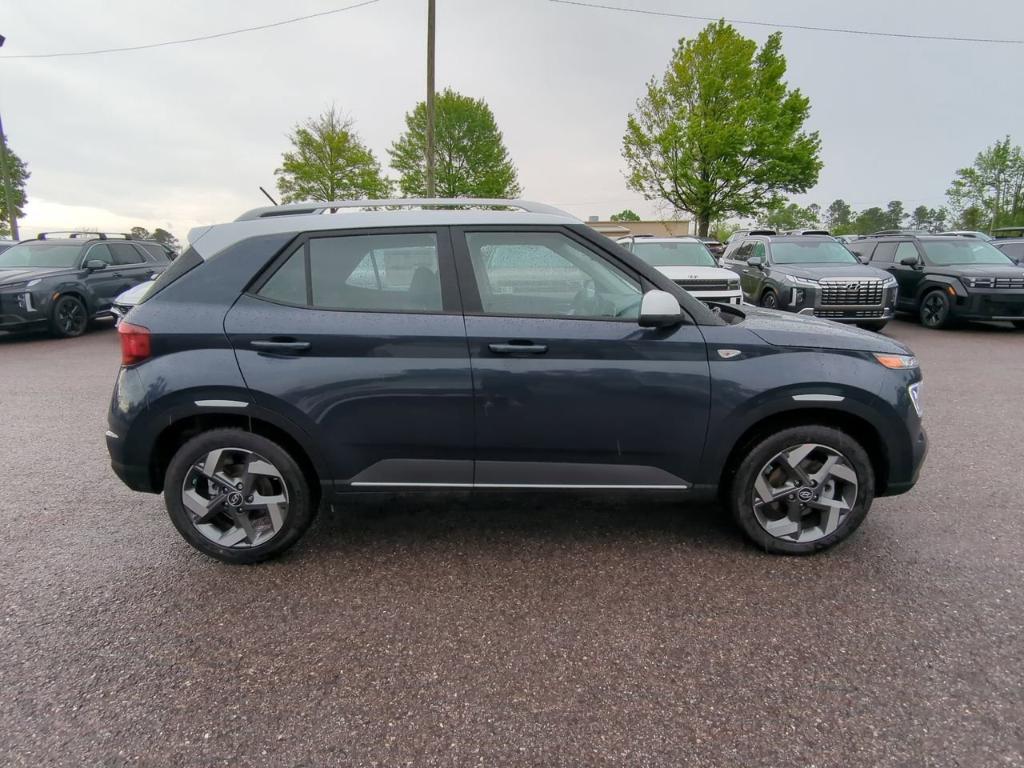 new 2025 Hyundai Venue car, priced at $25,540