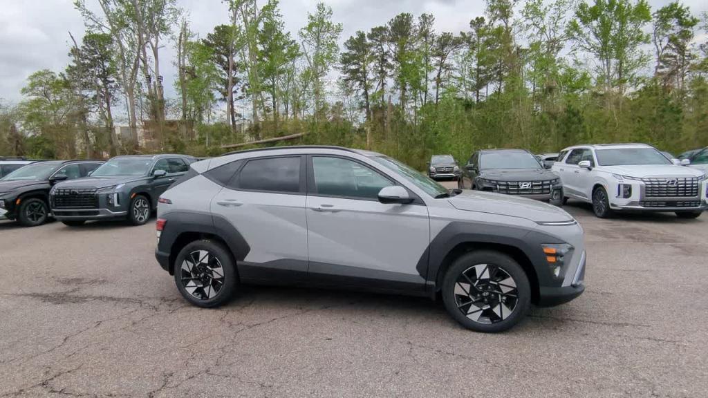 new 2025 Hyundai Kona car, priced at $28,555