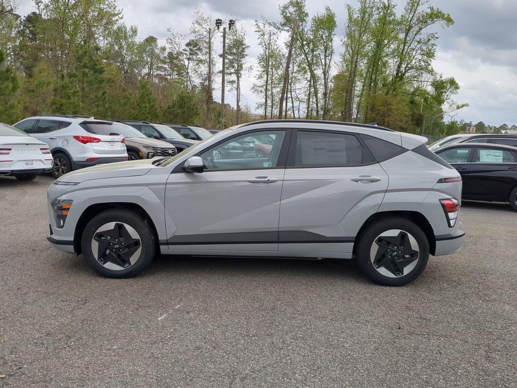 new 2025 Hyundai Kona EV car, priced at $39,560