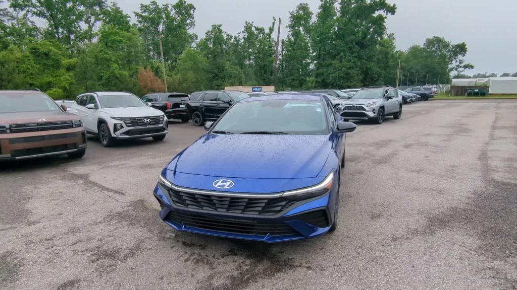 new 2025 Hyundai Elantra car, priced at $25,010