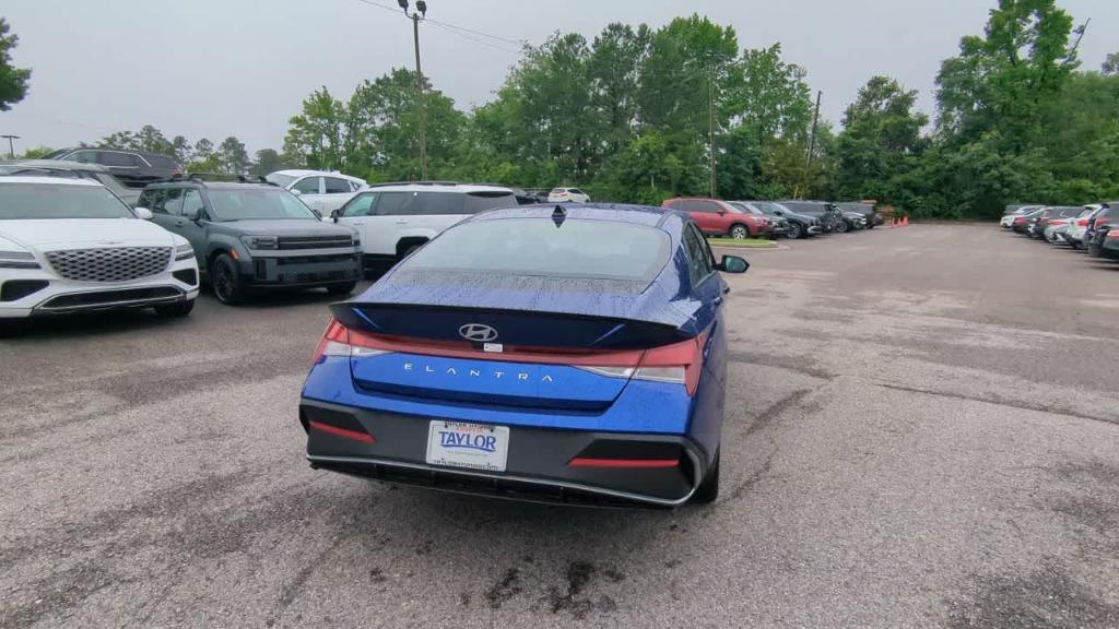 new 2025 Hyundai Elantra car, priced at $25,010