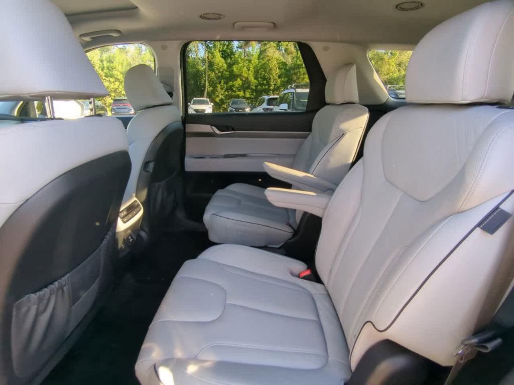 used 2025 Hyundai Palisade car, priced at $40,988