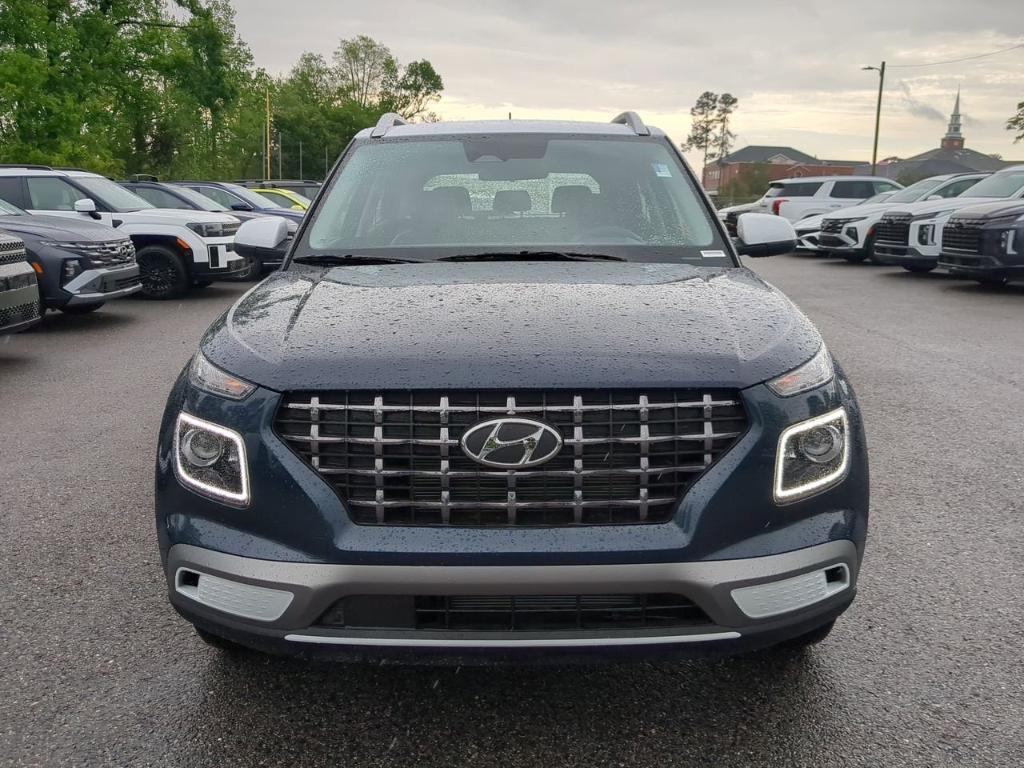 new 2025 Hyundai Venue car, priced at $24,700