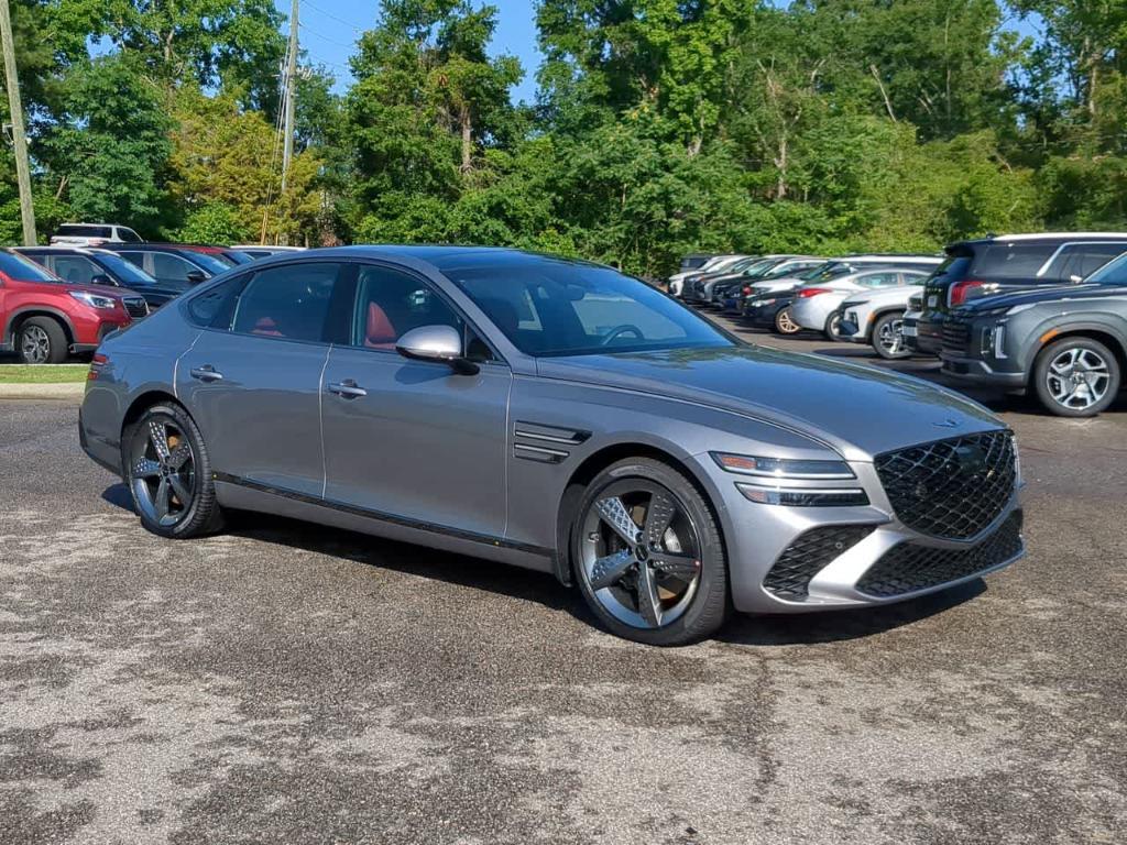 new 2025 Genesis G80 car, priced at $70,695