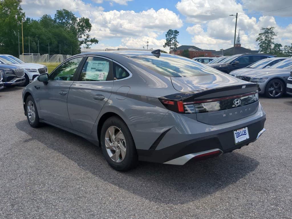 new 2025 Hyundai Sonata car, priced at $25,138