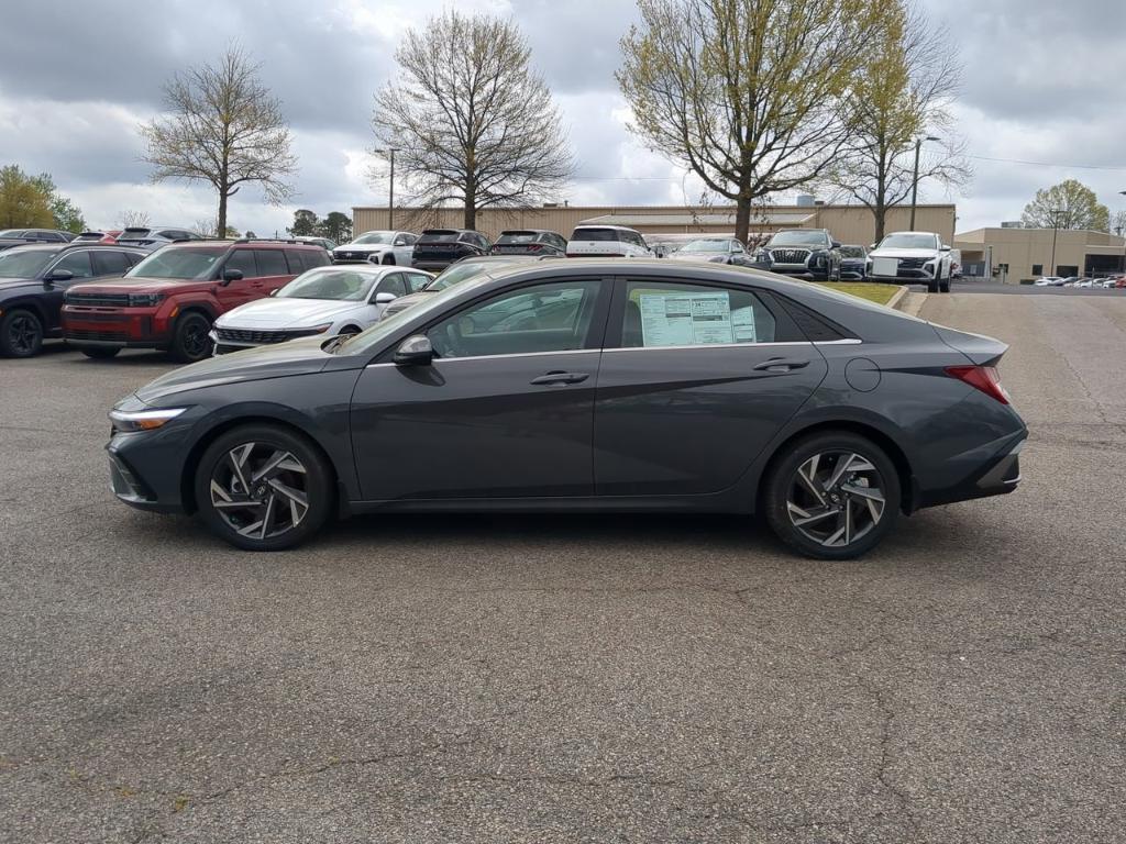 new 2025 Hyundai Elantra car, priced at $26,335