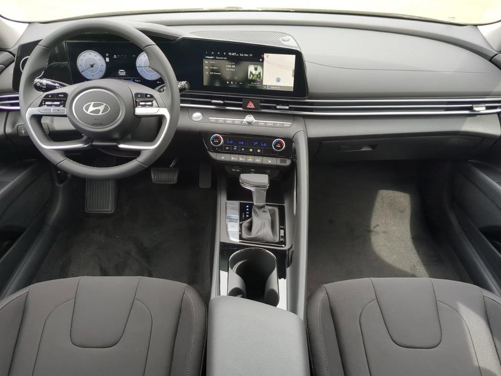 new 2025 Hyundai Elantra car, priced at $26,335