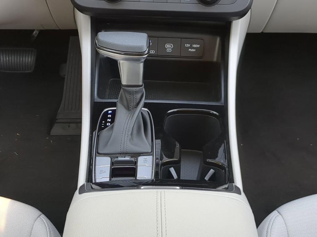new 2025 Hyundai Tucson car, priced at $30,870