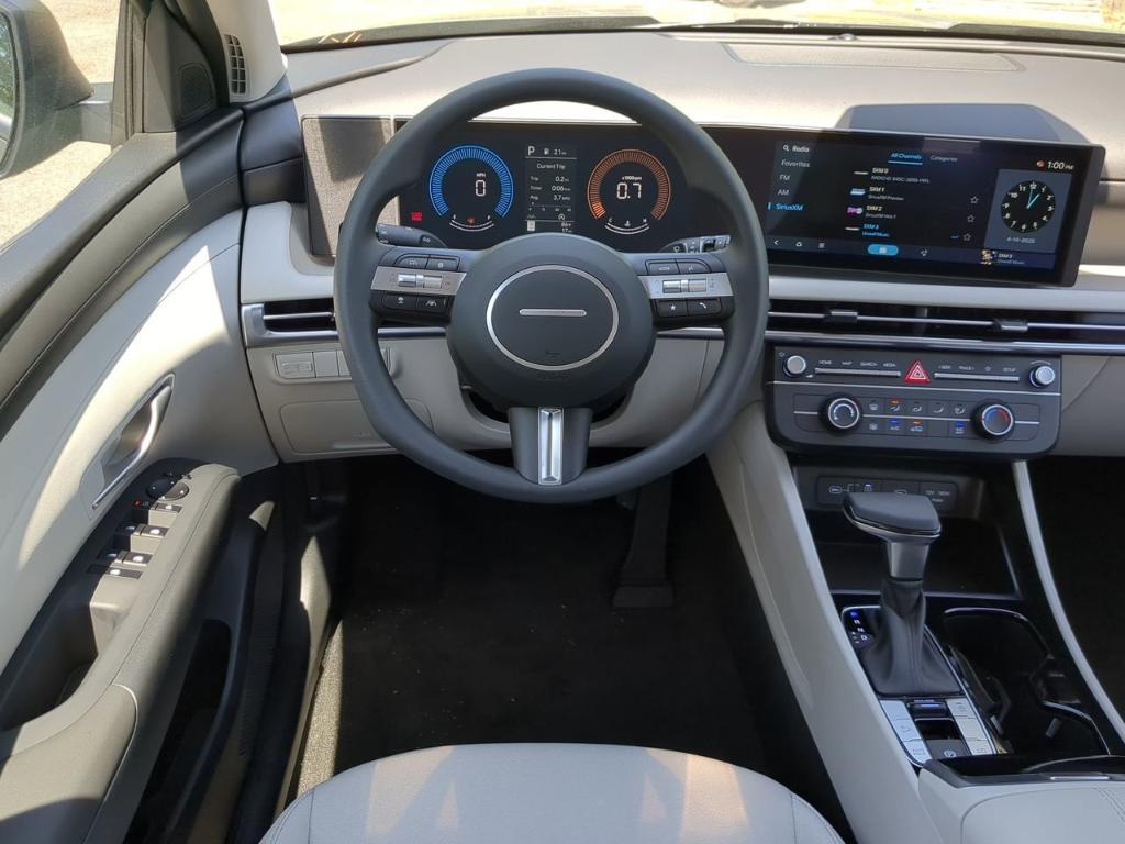 new 2025 Hyundai Tucson car, priced at $30,870