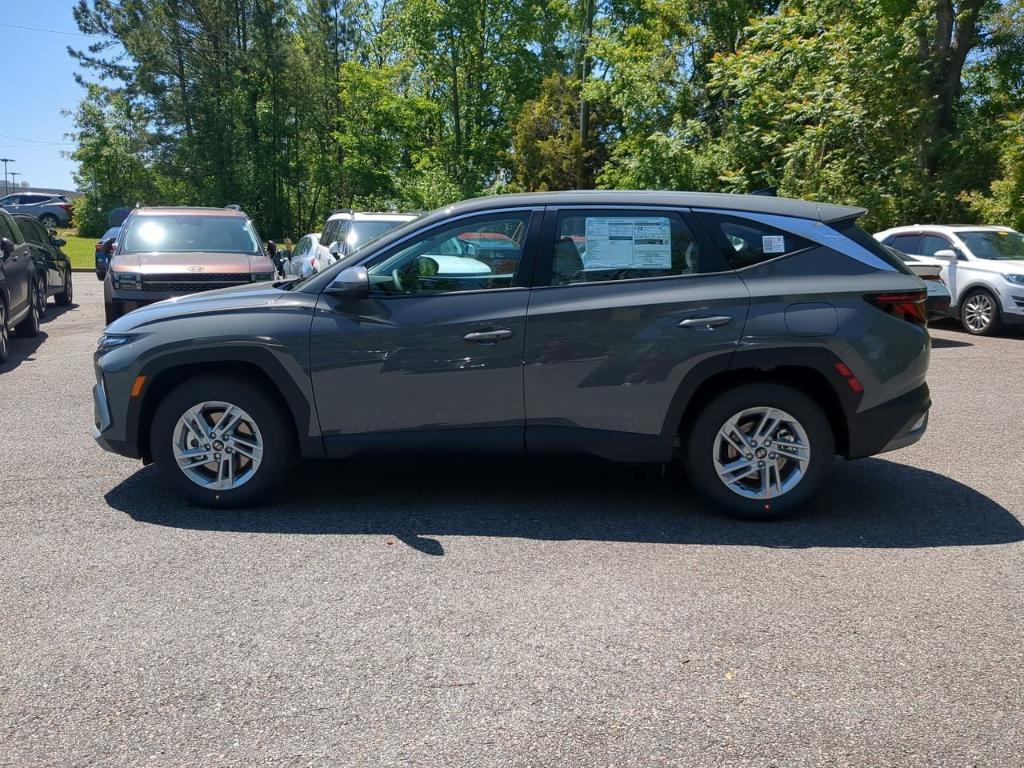 new 2025 Hyundai Tucson car, priced at $30,870