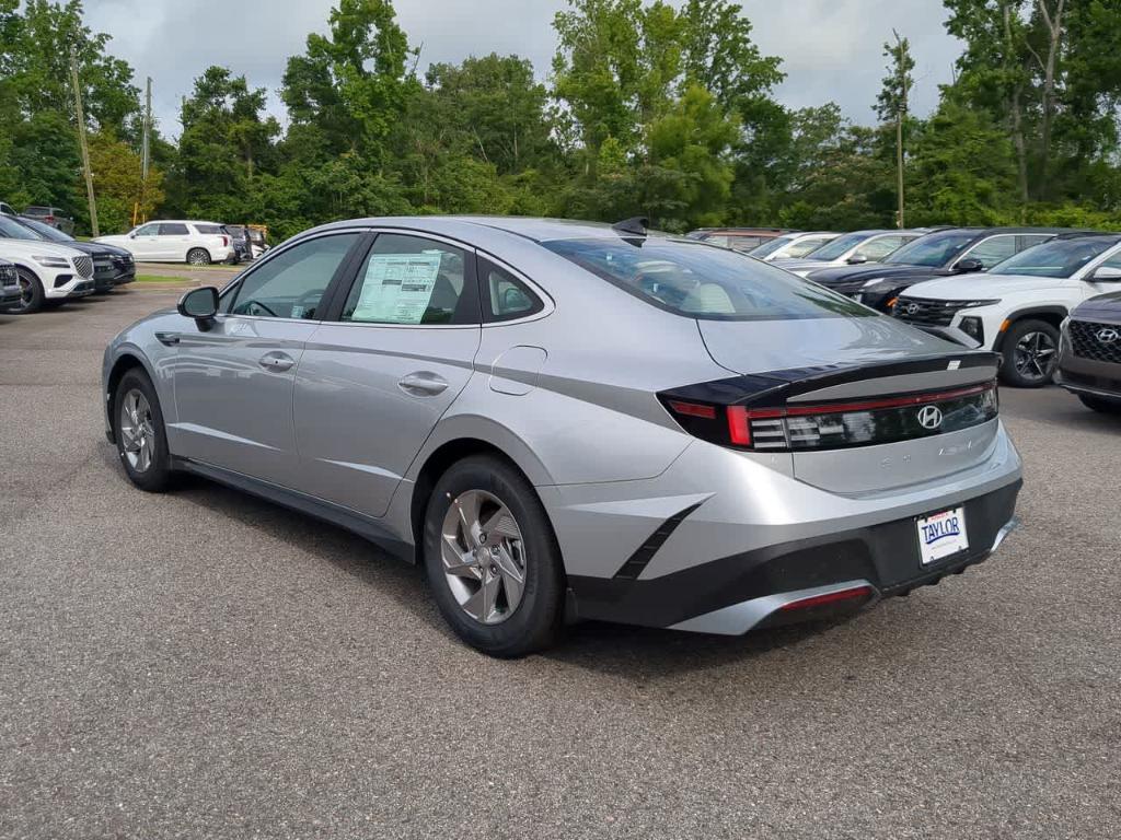 new 2025 Hyundai Sonata car, priced at $28,730