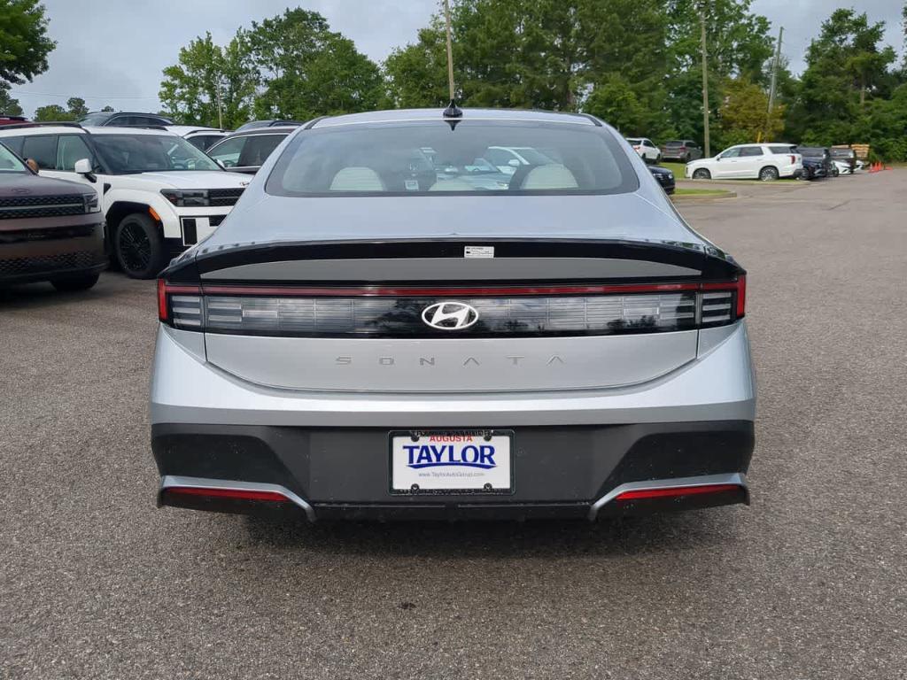 new 2025 Hyundai Sonata car, priced at $28,730