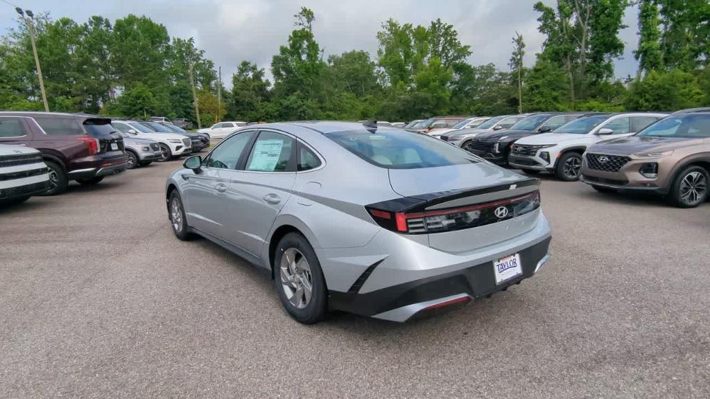 new 2025 Hyundai Sonata car, priced at $28,730