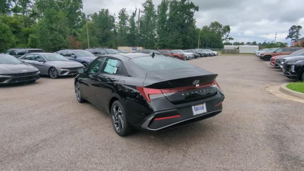 new 2025 Hyundai Elantra car, priced at $24,340