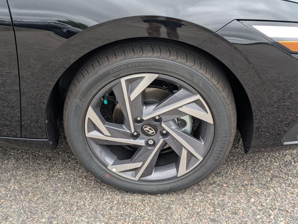 new 2025 Hyundai Elantra car, priced at $24,340