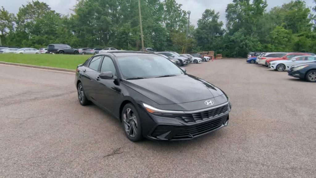 new 2025 Hyundai Elantra car, priced at $24,340