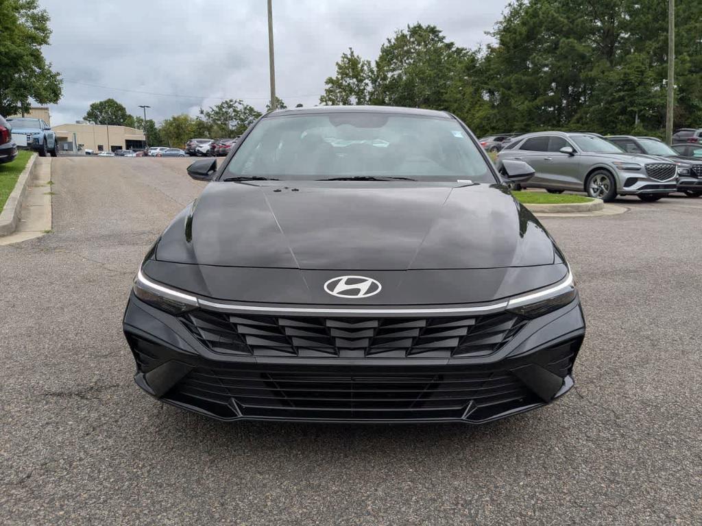new 2025 Hyundai Elantra car, priced at $24,340